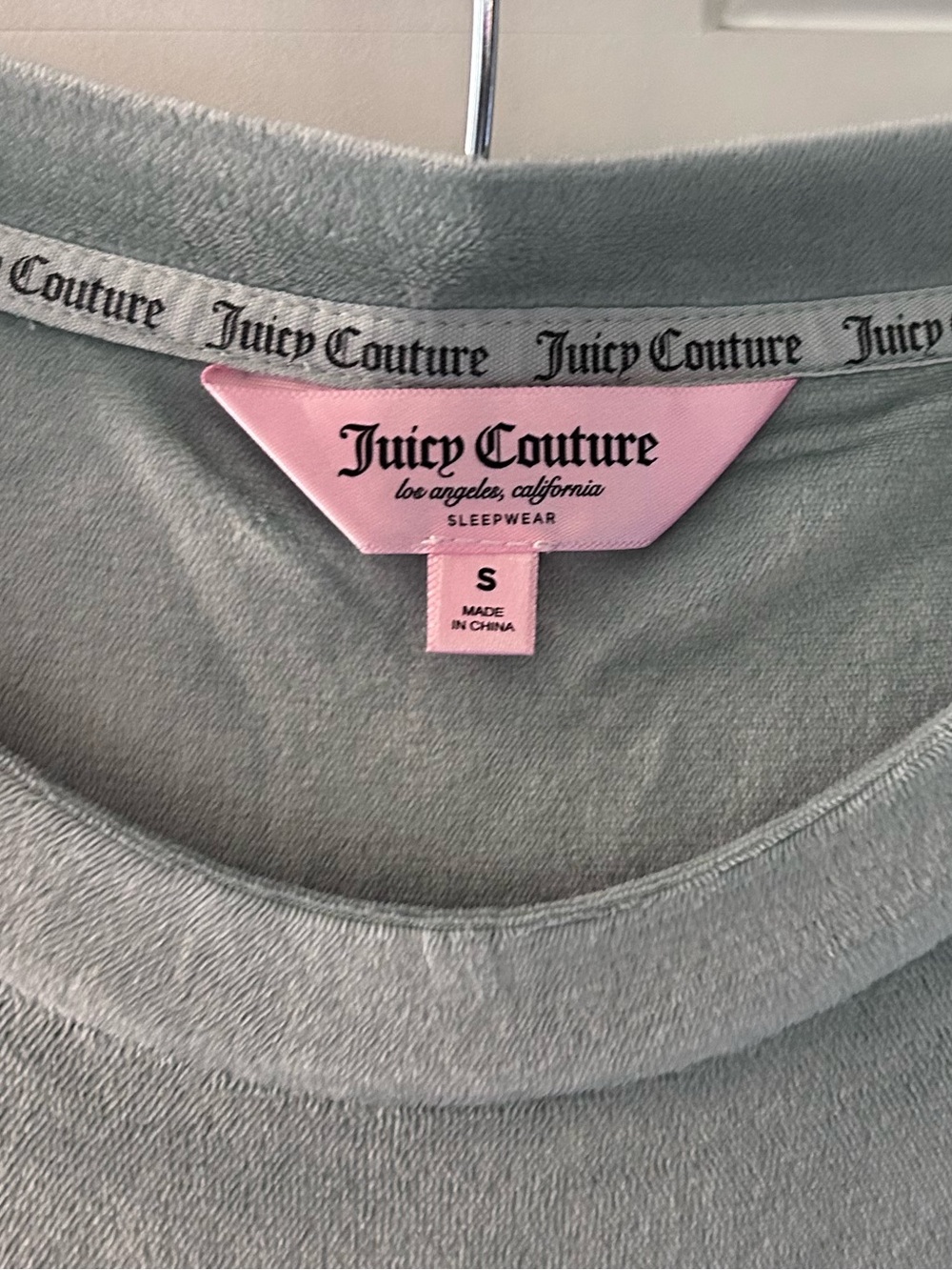 Juicy Couture Womens Velour lounge  Set in Sage - Picture 2 of 2
